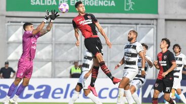 El equipo leproso volvió a quedar eliminado en el inicio de la Copa Argentina.