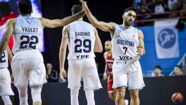 Argentina buscará su clasificación al Mundial de básquet frente a República Dominicana.