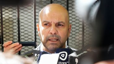 Con la asunción de Claudio Brilloni se terminó el MInisterio de los Comisarios.