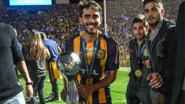 El defensor de Sarmiento tiene pasado Canalla.