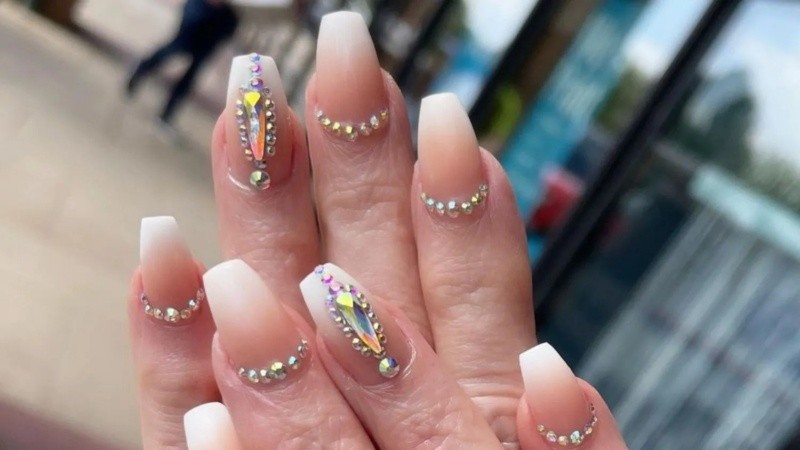 Luego, además, pueden anexarse otros accesorios para realzar más el estilo