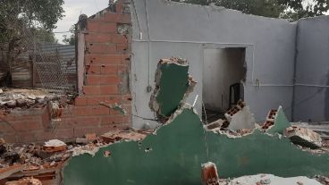 El resto de las casas demolidas este lunes.  So