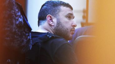 Esteban Alvarado posee tres condenas y un juicio pendiente por lavado de activos en el fuero federal.