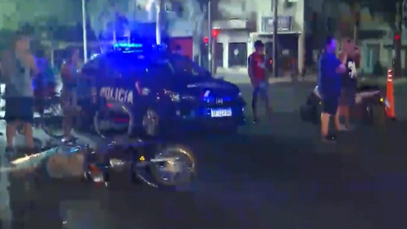 El siniestro vial provocó la muerte del motociclista.