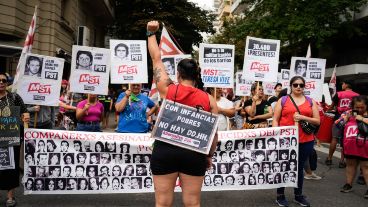 Los participantes de la marcha se concentraban esta tarde en inmediaciones de la plaza San Martín.