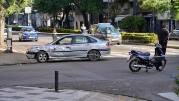 El siniestro vial ocurrió en Pellegrini y España.