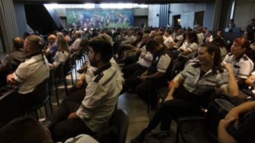 La jornada estuvo dirigida a agentes de la Secretaría de Control y Convivencia, con quienes se abordó la referida temática tal como lo establece el Nuevo Código de Convivencia