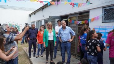 Bartolacci, Schmuck y Javkin en el Centro Cuidar Tío Rolo (Avellaneda 6915), para dar inicio a la propuesta 2023 de Andamios.