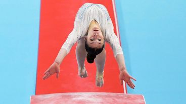 En su primer intento, Mainardi realizó un salto con una pirueta y media que tuvo una ejecución casi perfecta para los jueces.