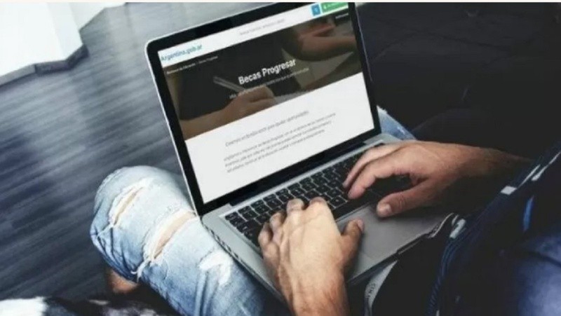 Las Becas Progresar tienen diferentes líneas: Nivel Obligatorio, Nivel Superior y Trabajo.