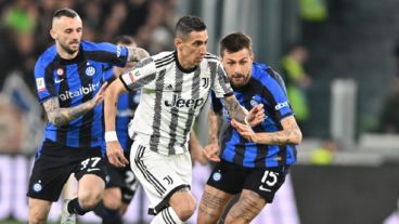 Fideo tuvo una muy clara en el primer tiempo.