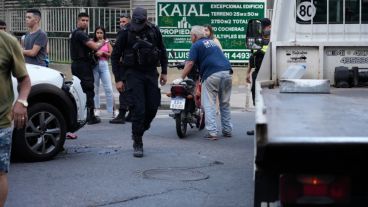 Los vecinos retiraron la moto.