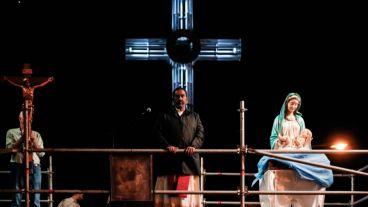 La palabra y bendición del Padre Ignacio a las 200 mil personas que dijeron presente en un nuevo via crucis