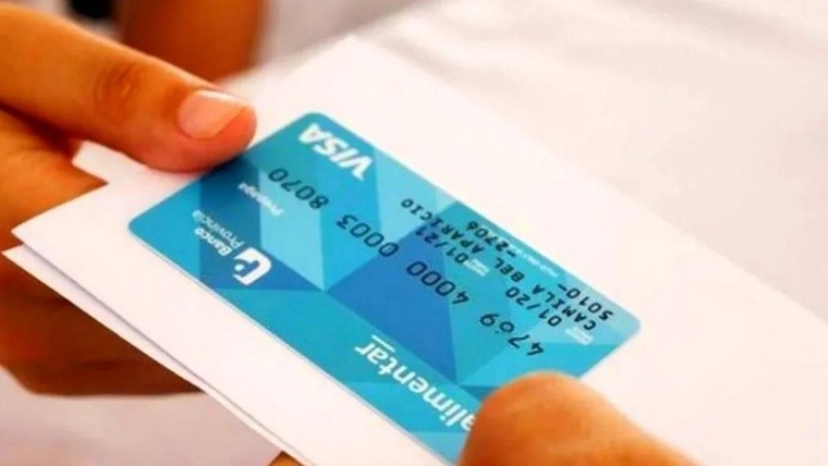 Se oficializó el aumento de la Tarjeta Alimentar 