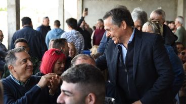 "El transporte es uno de los motores de la economía y tiene que recuperar el tiempo de los pasajeros", dijo Giuliano.