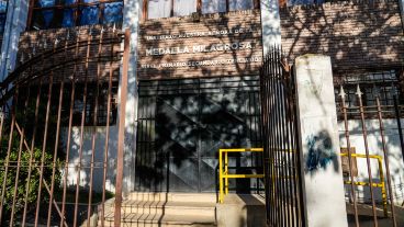 Tras el ataque, la escuela continuó con el dictado de clases.