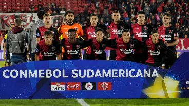 Todos puntos altos en la Lepra para una goleada en casa.