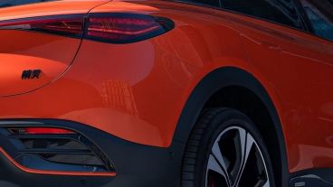 Por su diseño, brinda la impresión de tratarse de un fastback