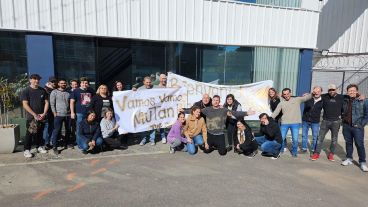 El empresario recibió el apoyo de seres queridos en un momento muy difícil.