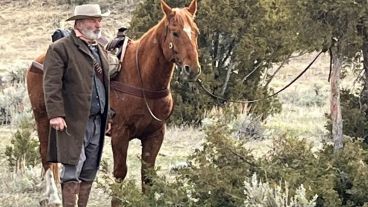 Baldwin durante las filmaciones de Rust.