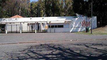 Las amenazas aparecieron en el predio del Parque Independencia.