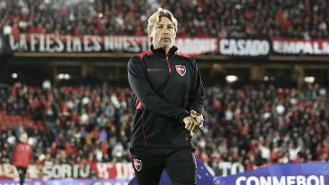 El Gringo conduce a la Lepra y sueña en la Sudamericana.