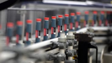 La FDA solicitó estudios con un mayor número de participantes.