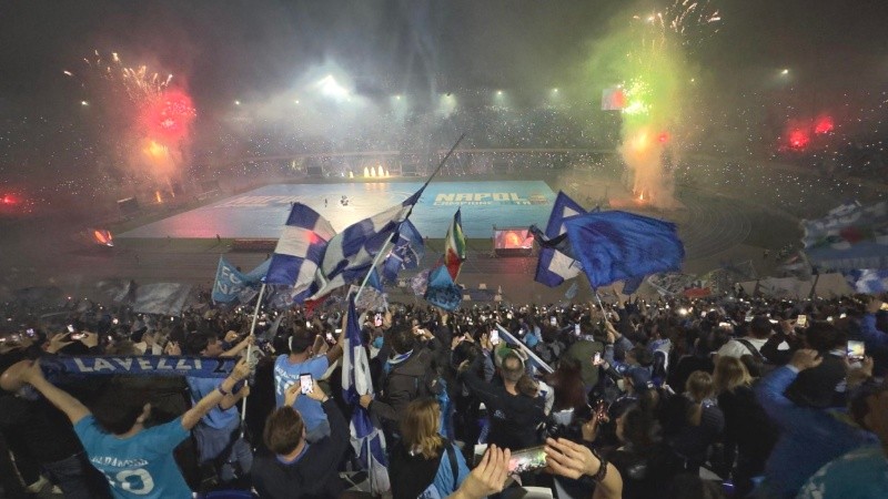 El estadio Diego Armando Maradona abrió las puertas para la celebración.