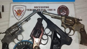 Tenencia. Las armas estaban en una vivienda de Rui Barboza al 400.