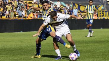 Giaccone en acción durante los primeros minutos en Arroyito.