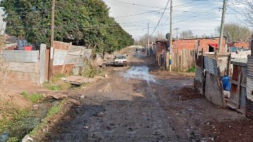 El ataque a tiros fue en un humilde barrio de la zona oeste rosarina.