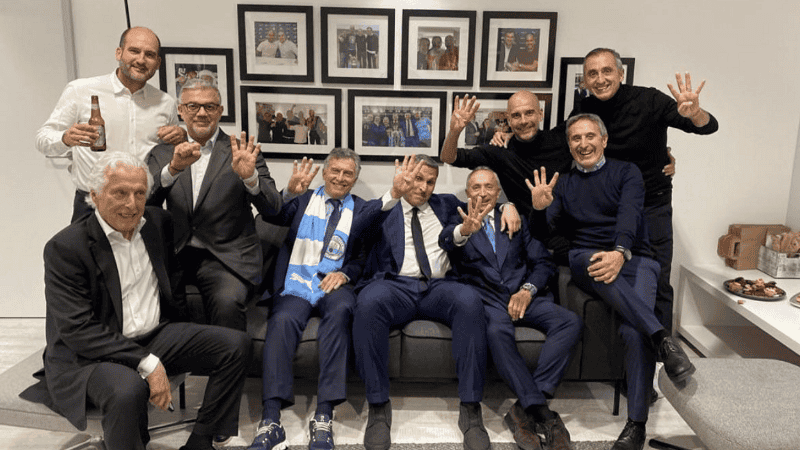 Mauricio Macri celebra con Guardiola e invitados el triunfo del City en semifinales de Champions League.