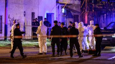 La Policía trabajaba en la escena del crimen.