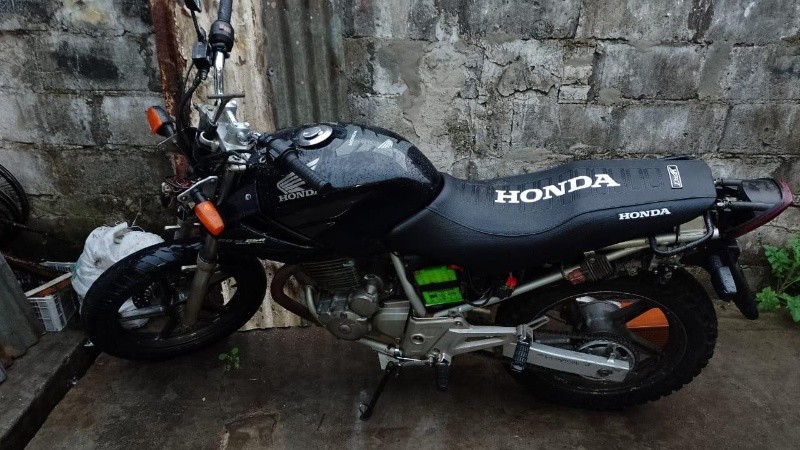 La Twister, uno de los cinco vehículos en Estévez al 4300.