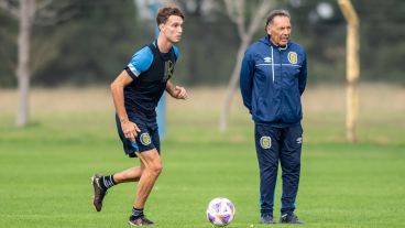 Komar y Russo en la práctica de este martes en el predio de Arroyo Seco.