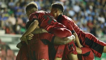 La Lepra dio vuelta el resultado y ganó en Bolivia.