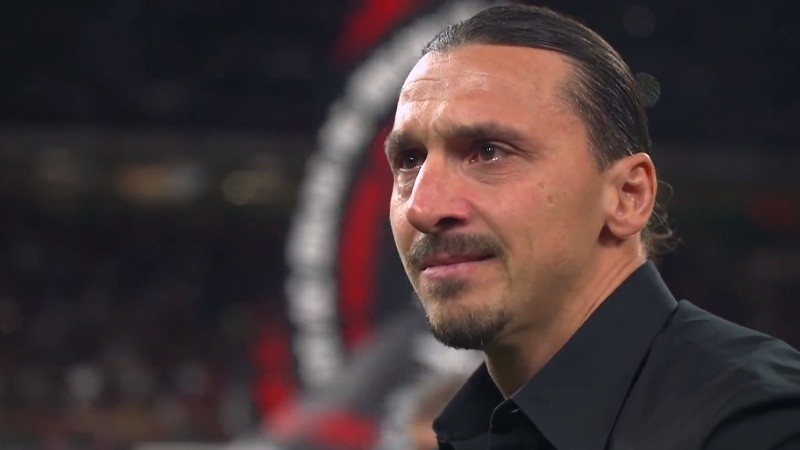 Zlatan dijo adiós tras su último partido con Milan.