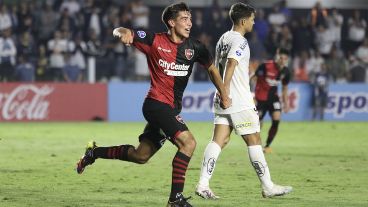 Juani Sforza rompió el partido con su gol y fue figura.