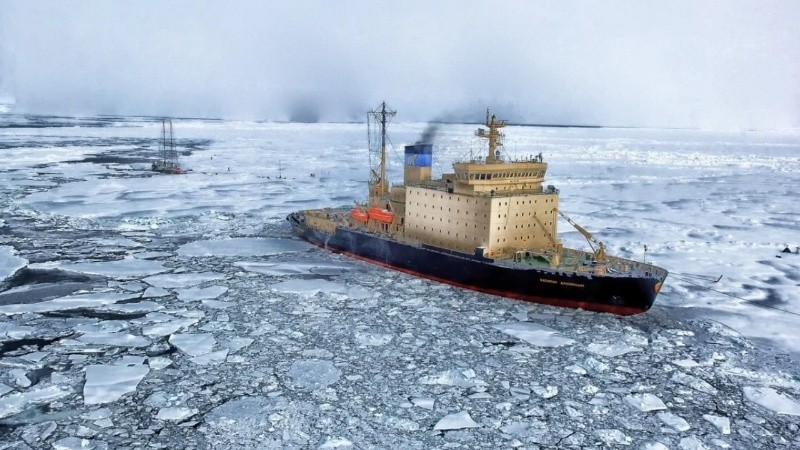 En las últimas décadas, el hielo marino del Ártico ha disminuido rápidamente en todas las estaciones del año.