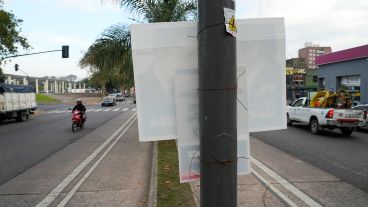 Pese a estar prohibidos, los columneros ya invadieron las calles de la ciudad.