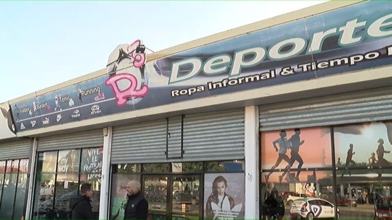 El robo ocurrió después de las 18 de este lunes. 