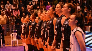 Las Panteras volvieron a ganar en sets corridos en Rafaela