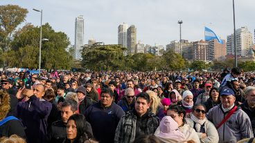 Fiesta popular y acto en el Día de la Bandera.