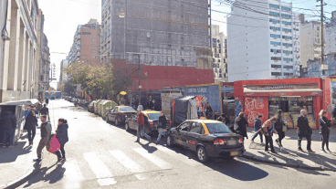 El objetivo es que en poco tiempo la cuadra sea completamente peatonal.