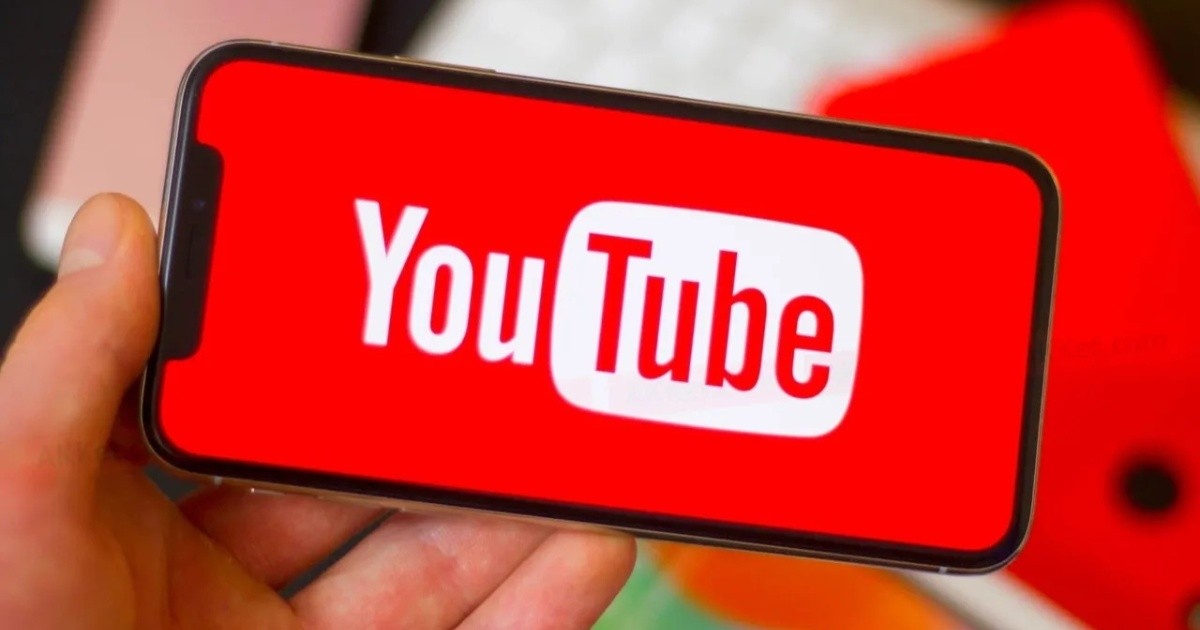 YouTube has started testing the automatic dubbing system on some of its videos: what languages ​​are available?