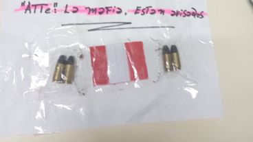 La escuela como estafeta de un correo mafioso. La misiva hallada en el colegio de Coronel Aguirre.