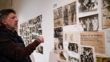 Pablo Montini es director del museo y curador de la mueestra.