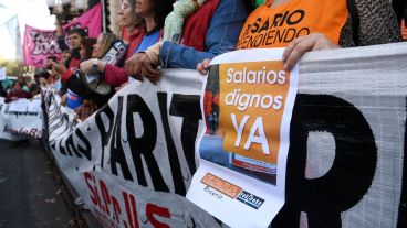 El reclamo continuará la semana próxima en otros hospitales provinciales.