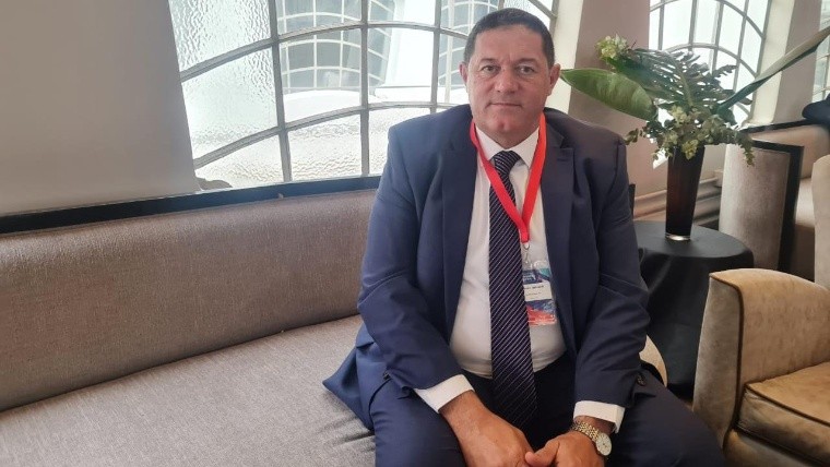 Entidad financiera local se expande y abre el primer banco bar de la ciudad 