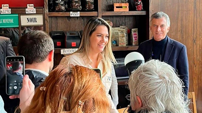 Carolina Losada hizo campaña con Macri. El expresidente instó a trabajar en unidad después de la interna.